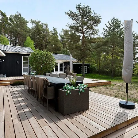 Prázdninový dům In With 3 Bedrooms And Wifi *